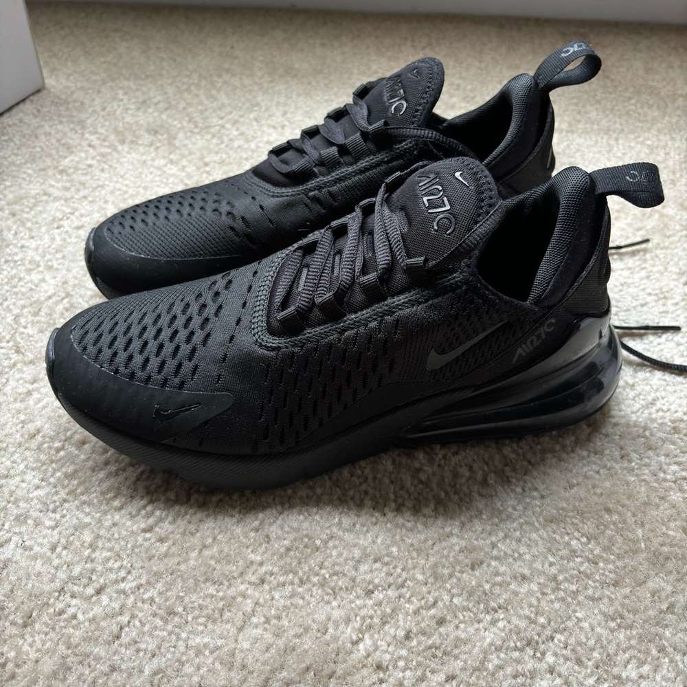Women Air Max 270